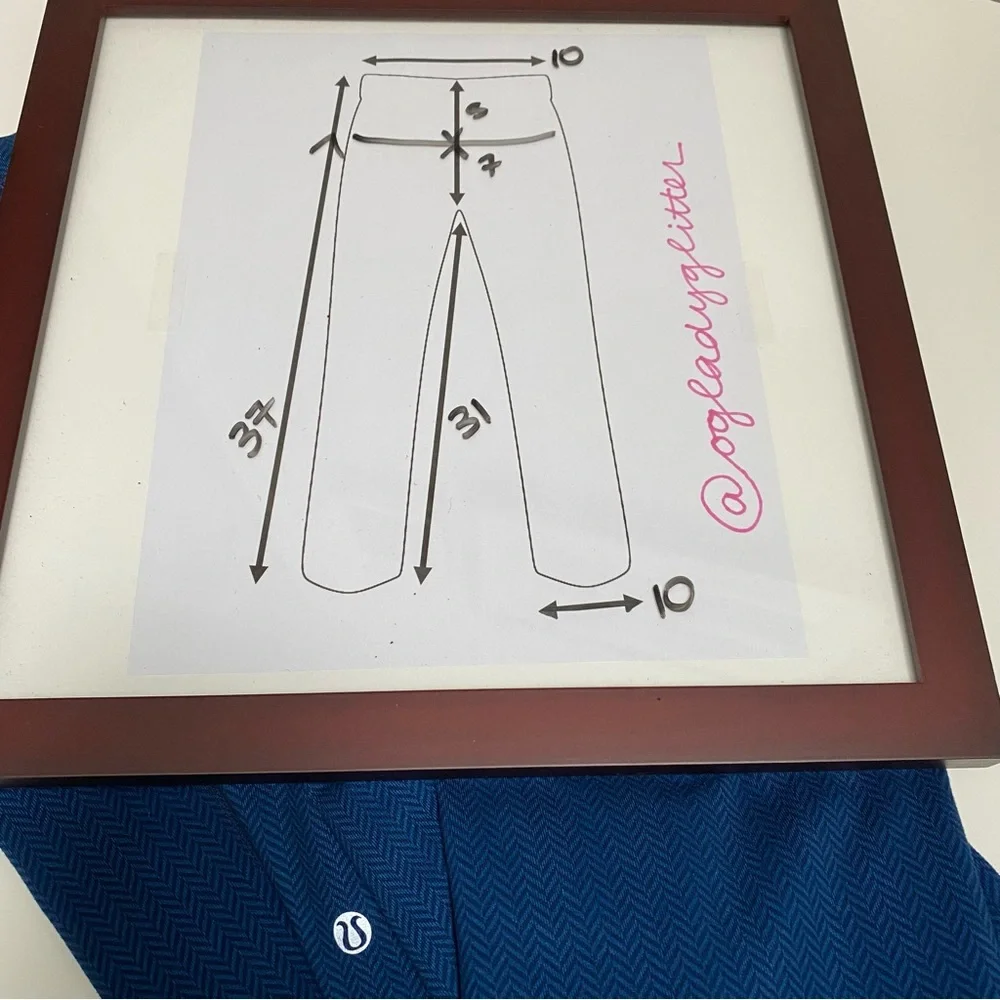 Lululemon Hook my Eye Groove (Flare) Pants - Picture 6 of 13